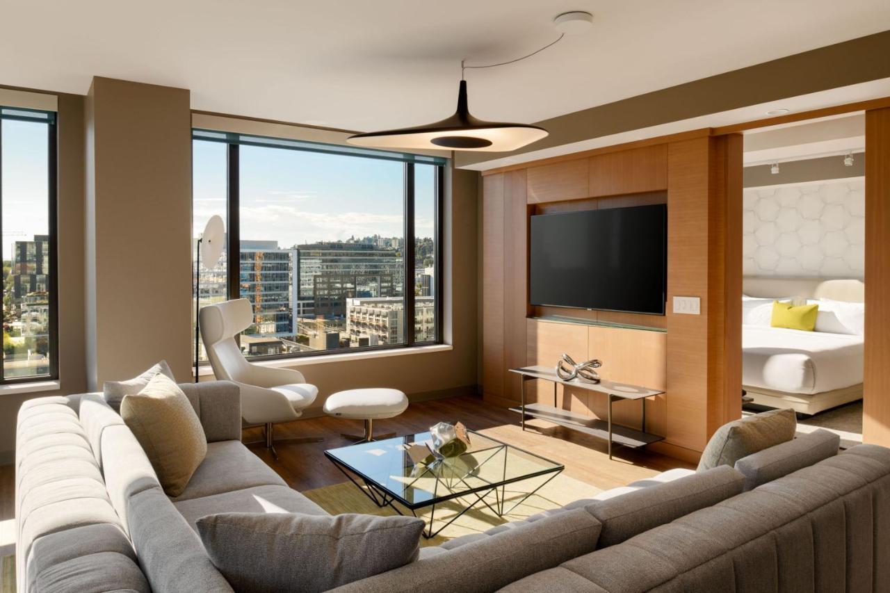 Astra Hotel, Seattle, A Tribute Portfolio Hotel By Marriott エクステリア 写真