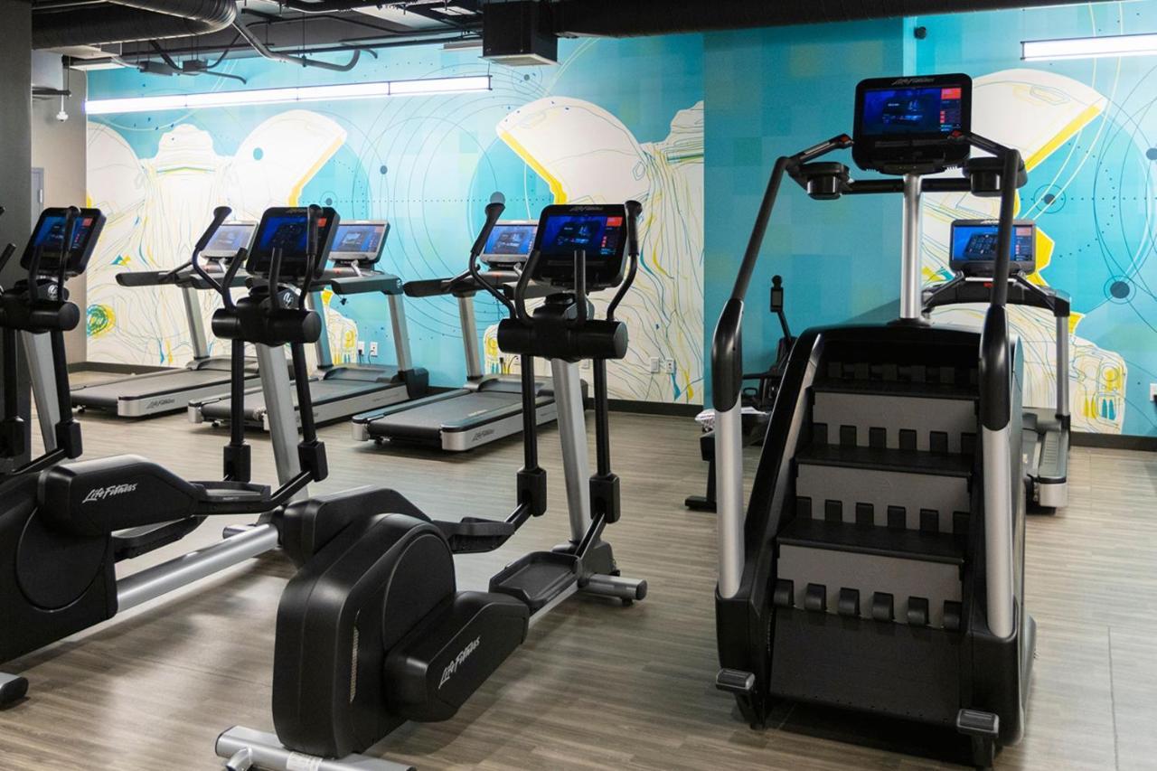 Astra Hotel, Seattle, A Tribute Portfolio Hotel By Marriott エクステリア 写真