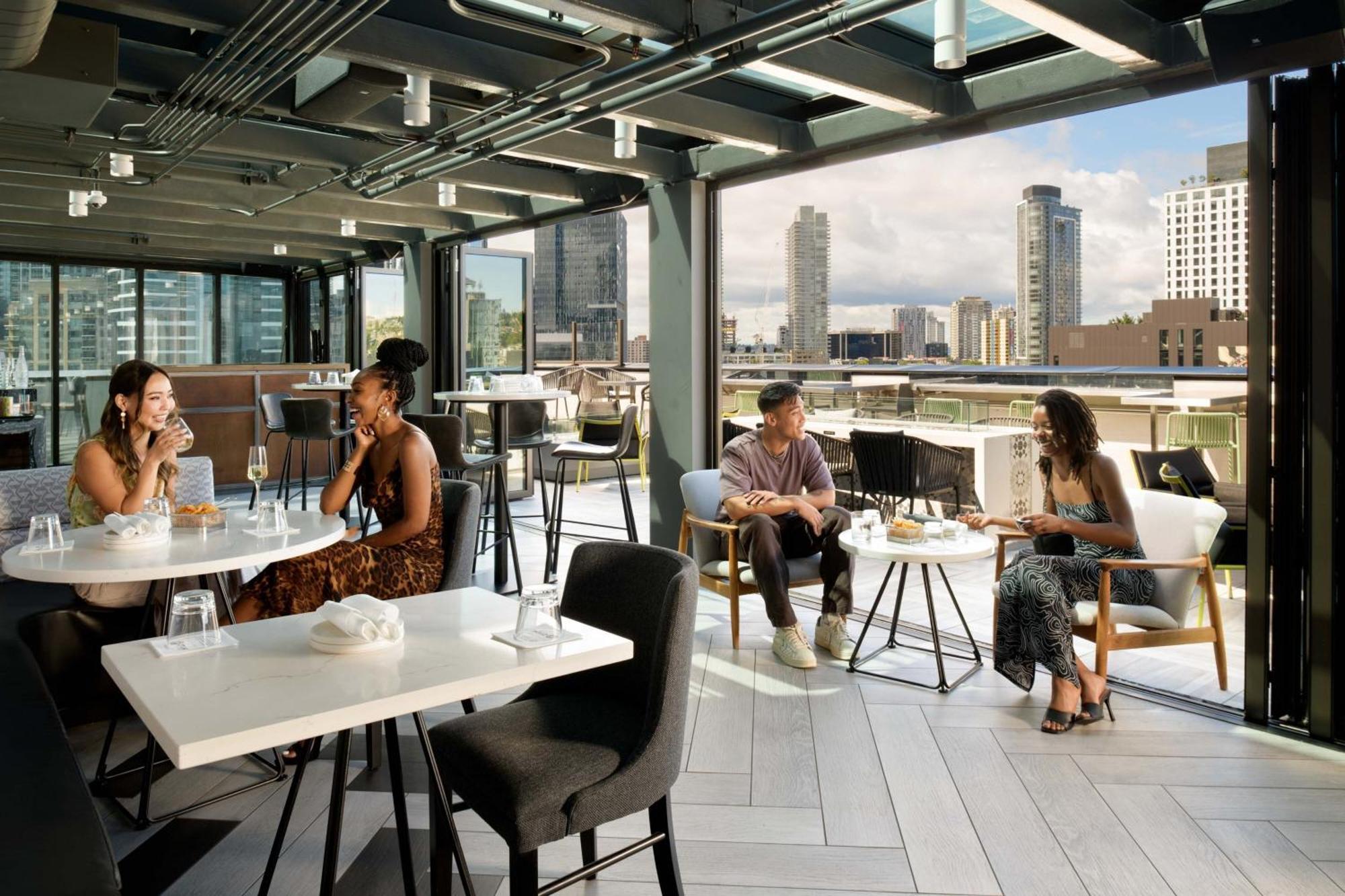 Astra Hotel, Seattle, A Tribute Portfolio Hotel By Marriott エクステリア 写真